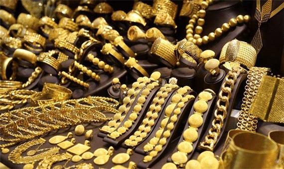 به دنبال حل مشکلات صادرکنندگان طلا در سطح ملی هستیم