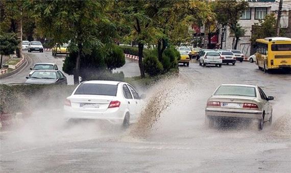 همه محورهای برون شهری اصفهان بارانی است/مسیر مسدود نداریم
