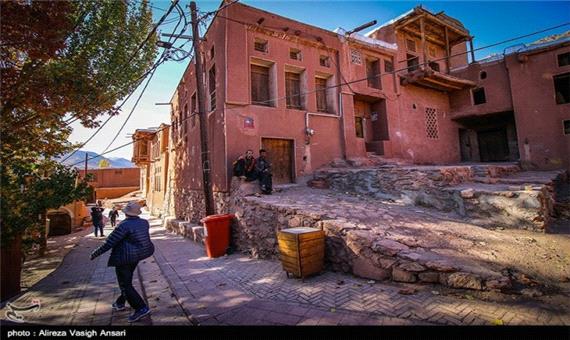 حریم منظر فرهنگی روستای تاریخی ابیانه نطنز مورد بازبینی قرار می‌گیرد