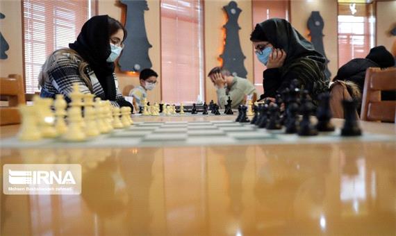 مسابقات شطرنج نابینایان کشور در کرمان به کار خود پایان داد