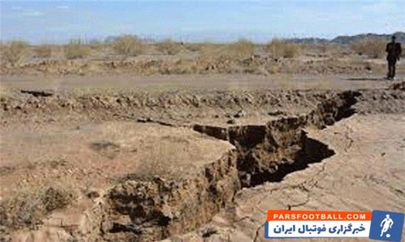 احتمال فرونشست زمین در گلشهر گلپایگان/وزارت نیرو برداشتهای غیرمجاز آب را مدیریت نکرد