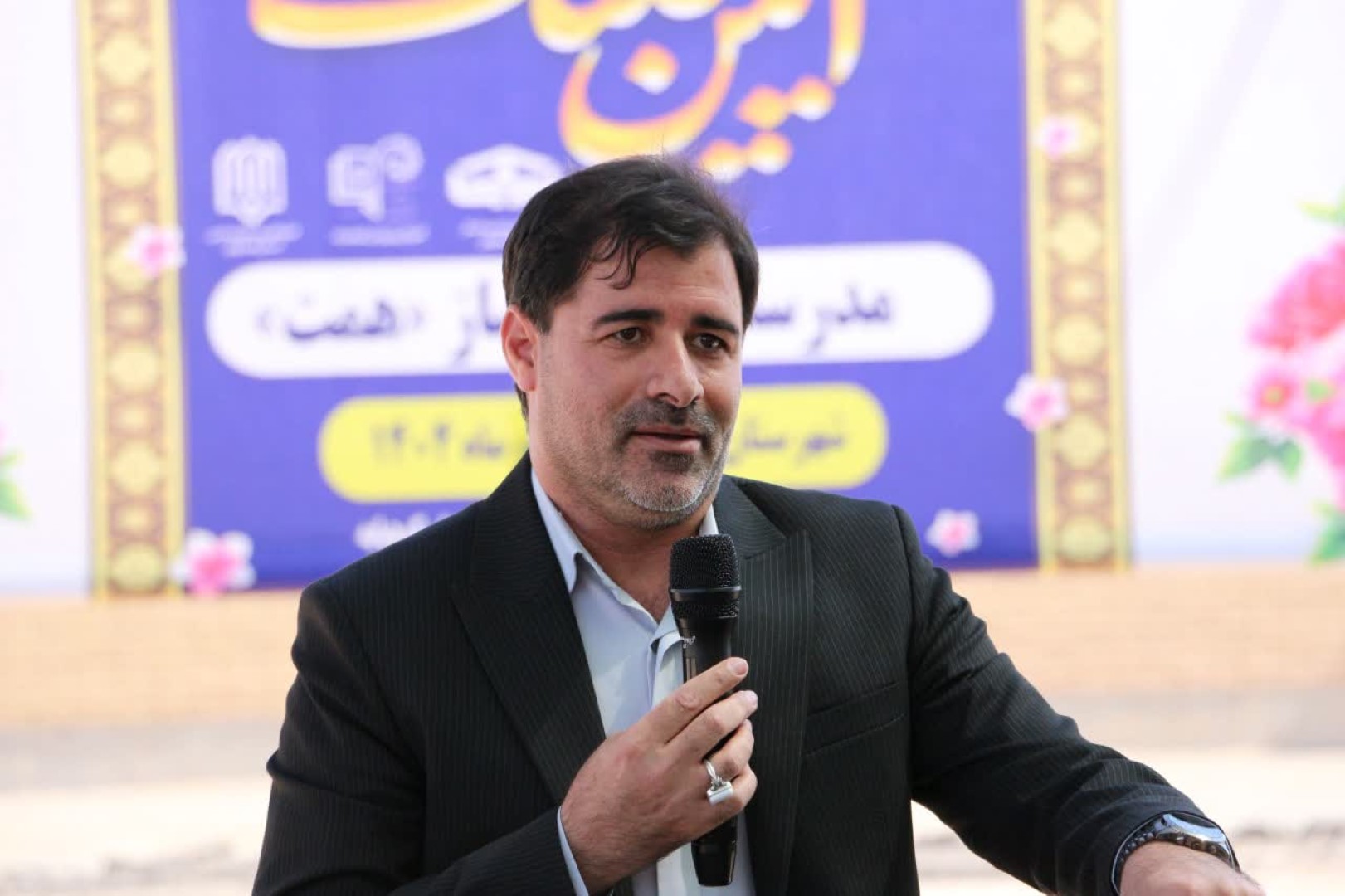 کلنگ‌زنی مدرسه مردمی‌ساز «همت» نمادی از مشارکت ارزشمند مردم در توسعه عدالت آموزشی است