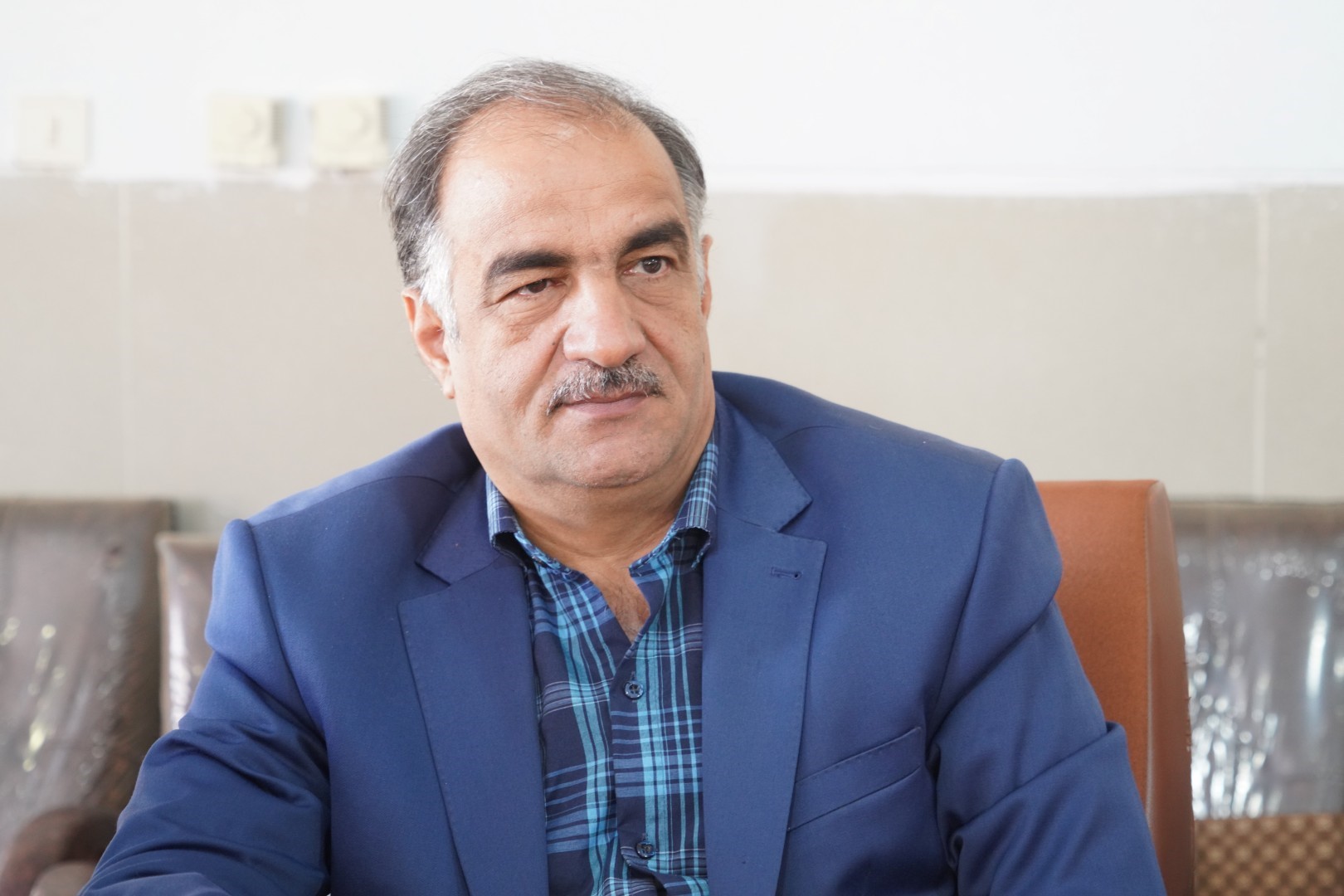 ۲۱ مدرسه در پیربکران به پنل خورشیدی مجهز می‌شوند