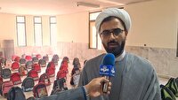 توزیع بسته‌های آموزشی بین دانش‌آموزان خانواده‌های زندانی