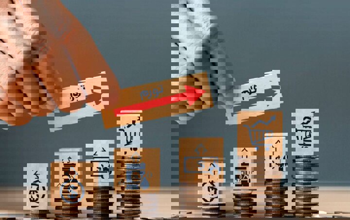 سرمقاله دنیای اقتصاد/ چگونه تورم ایجاد می‌کنیم؟