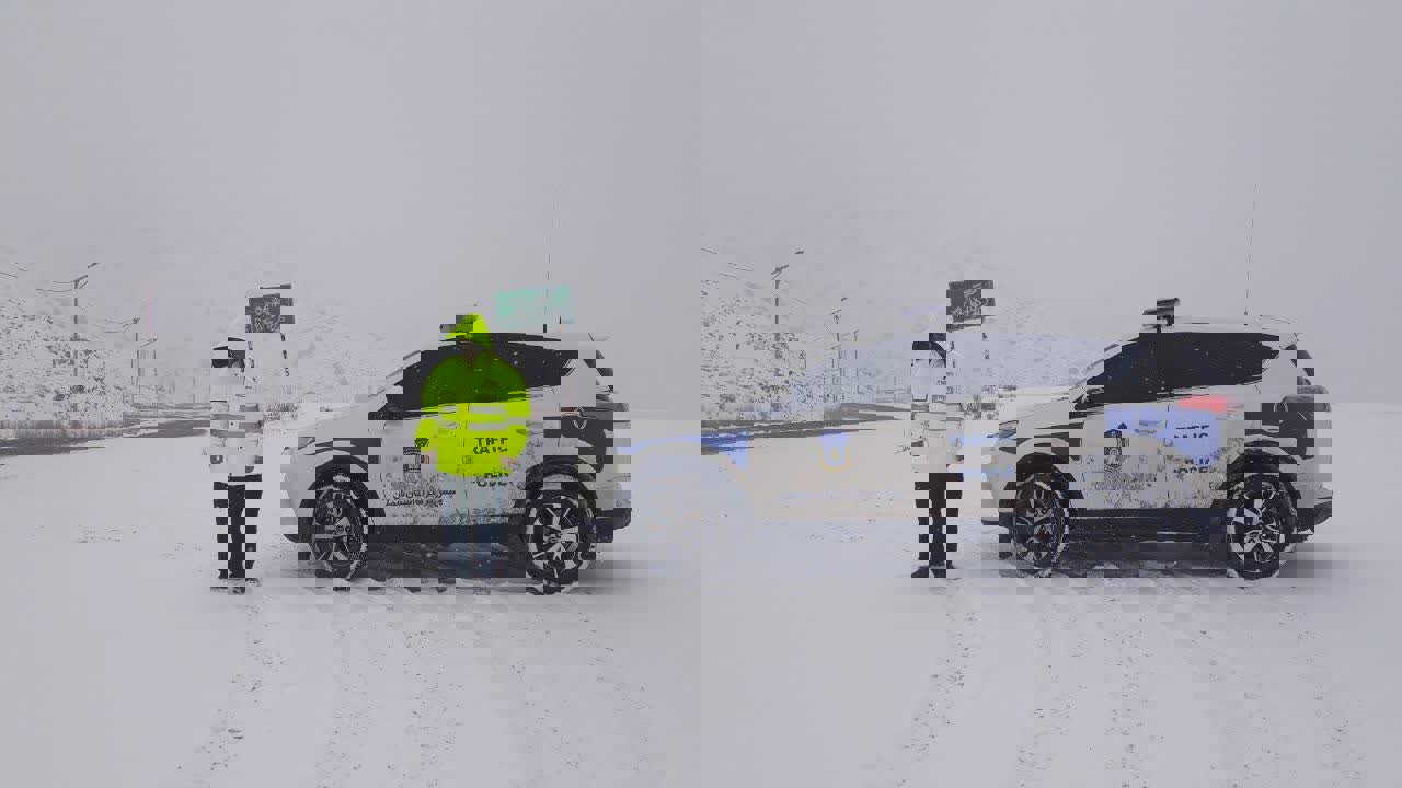 شیشه فروش: ۳۵۰ تیم امدادی اصفهان در حالت آماده باش قرار گرفت