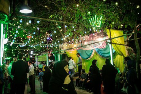 برپایی جشن بزرگ نیمه‌شعبان در خیابان ولی‌عصر (عج)