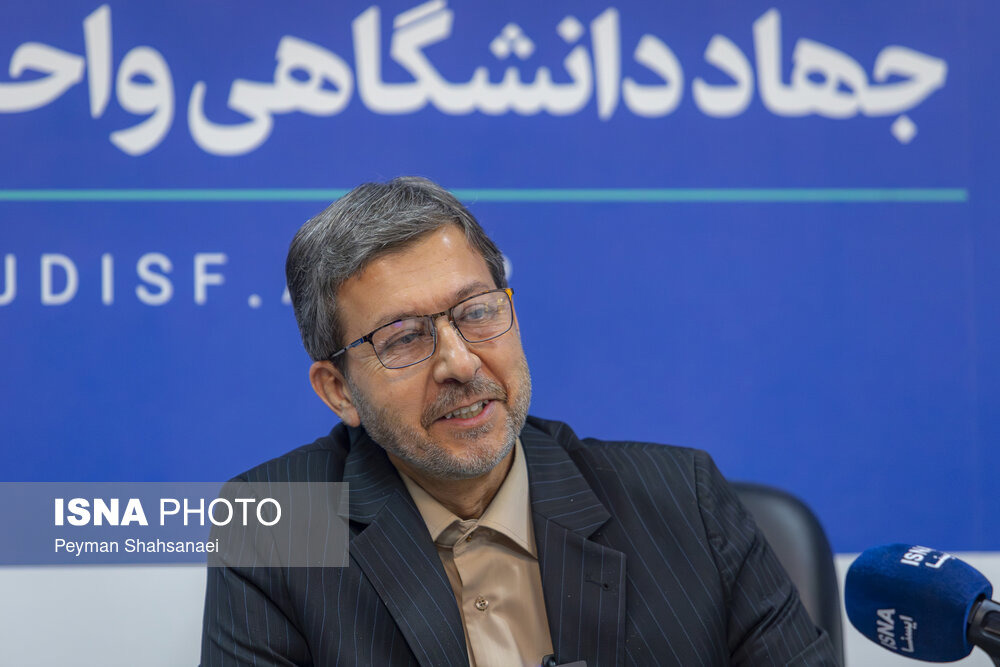 استاندار اصفهان: مجموعه نقش‌جهان ظرفیت یک تحول بزرگ ورزشی در کشور را دارد