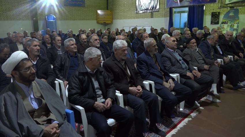 اجتماع پیشکسوتان جهاد وشهادت در بویین میاندشت