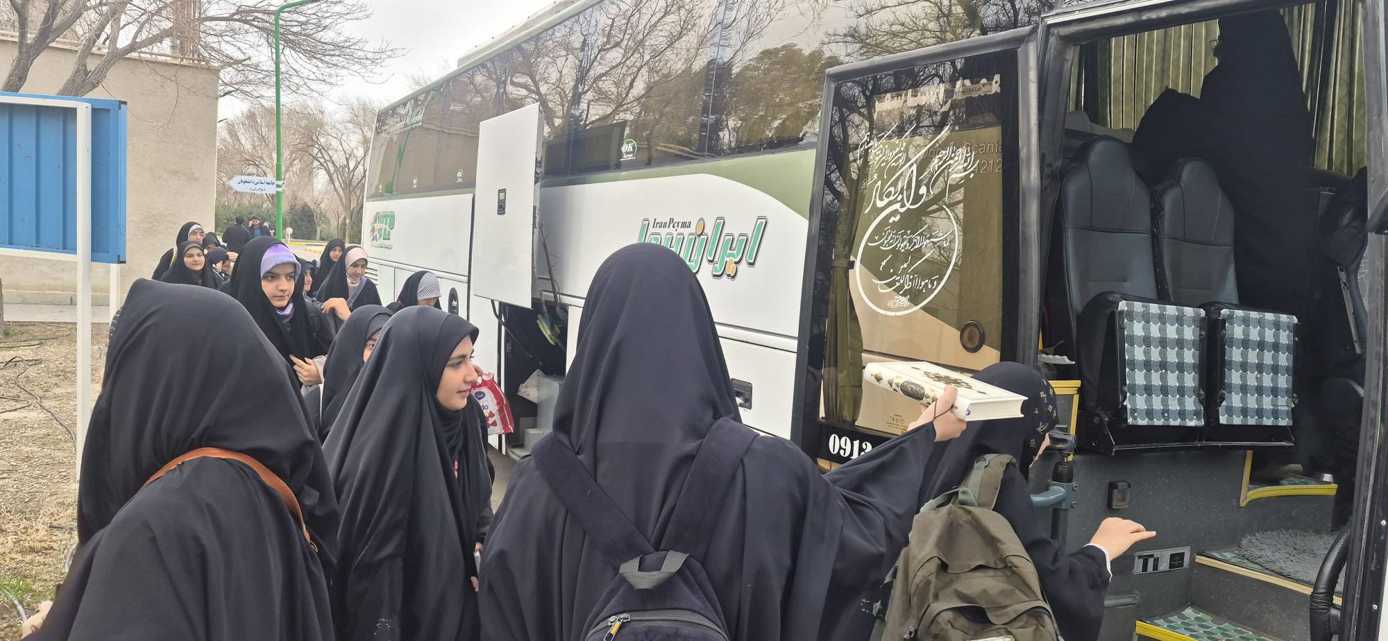 اعزام دانشجویان  دانشگاه صنعتی اصفهان به مناطق عملیاتی جنوب