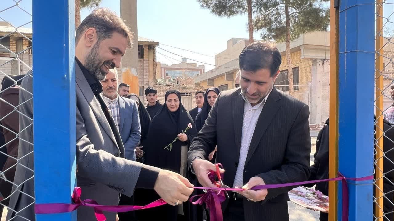 افتتاح زمین چمن مصنوعی هنرستان نواب صفوی