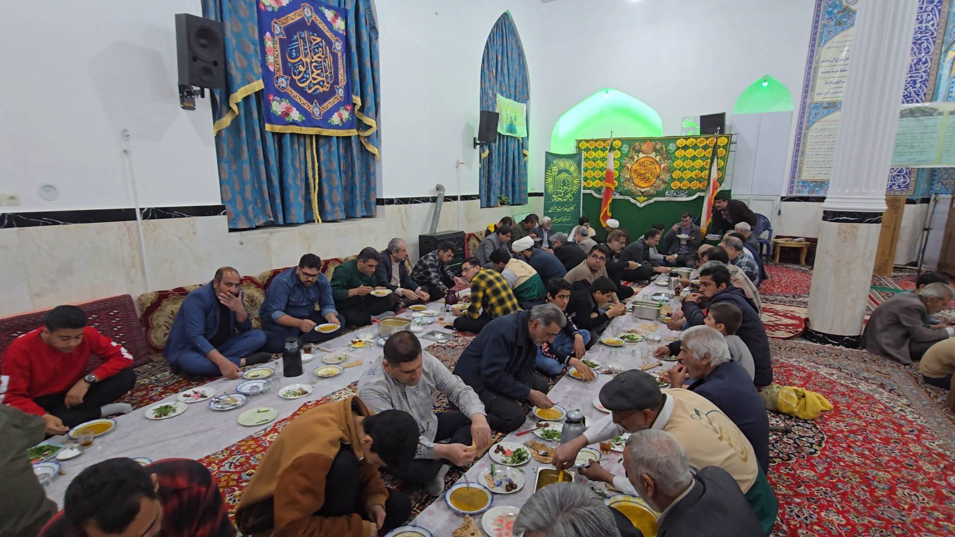 ضیافت افطاری ساده در آران و بیدگل