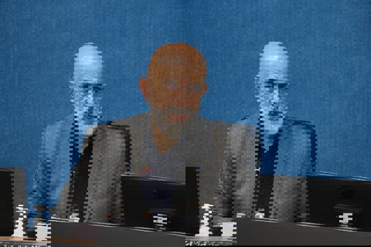 خسروی:برات الکترونیکی بدون زنجیره کامل، به گره تولید تبدیل می‌شود