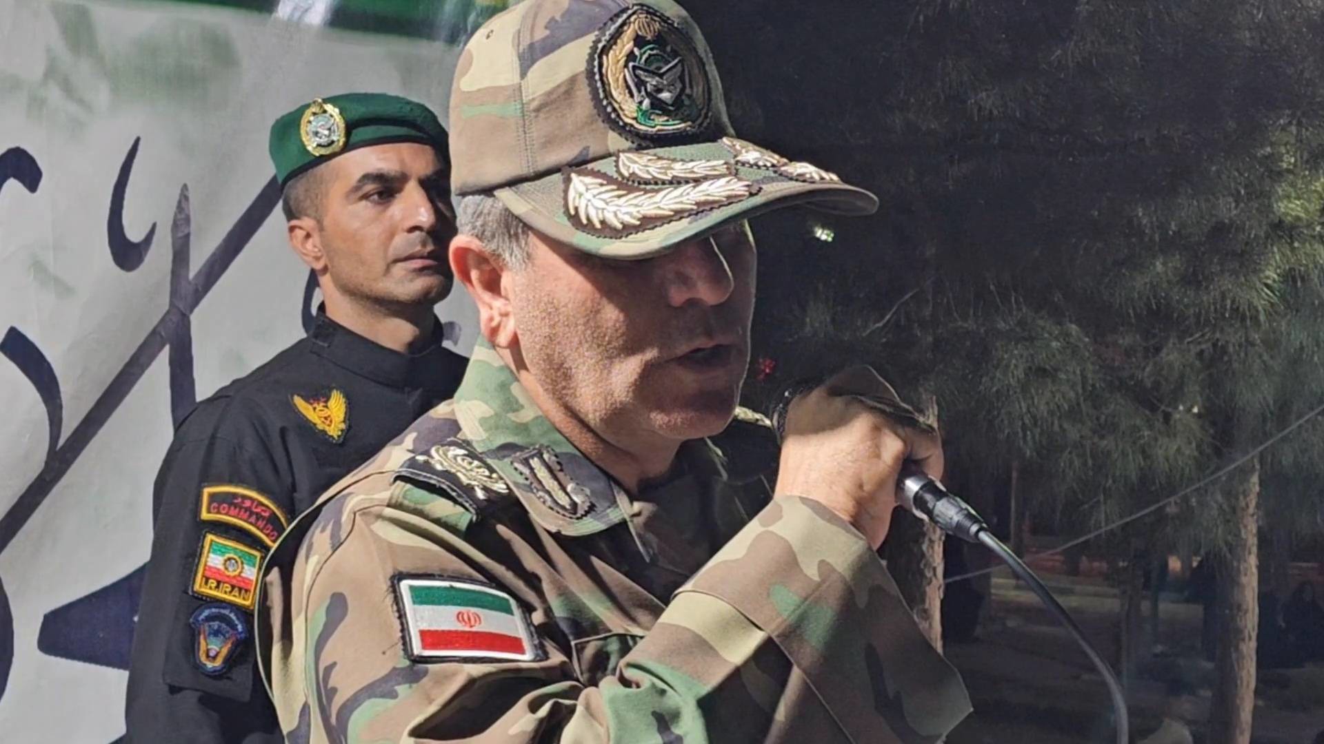 تجمعات مردمی، دلگرمی خادمان ملت است