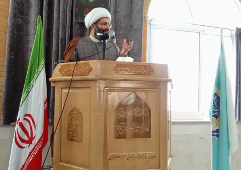 اتحاد حول محور خدا رمز پیروزی