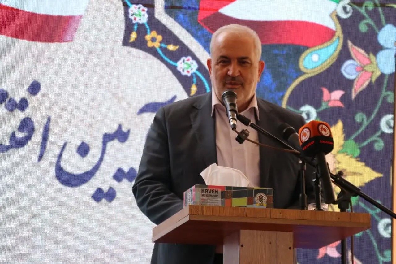 ایران با توسعه نیروگاه‌های خورشیدی و برقی‌سازی وارد انقلاب صنعتی سوم می‌شود