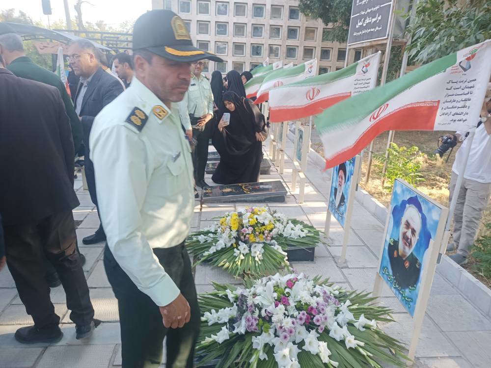 تجدید میثاق با آرمان های سپهبد شهید حسین سلامی در گلزار شهدای گلپایگان