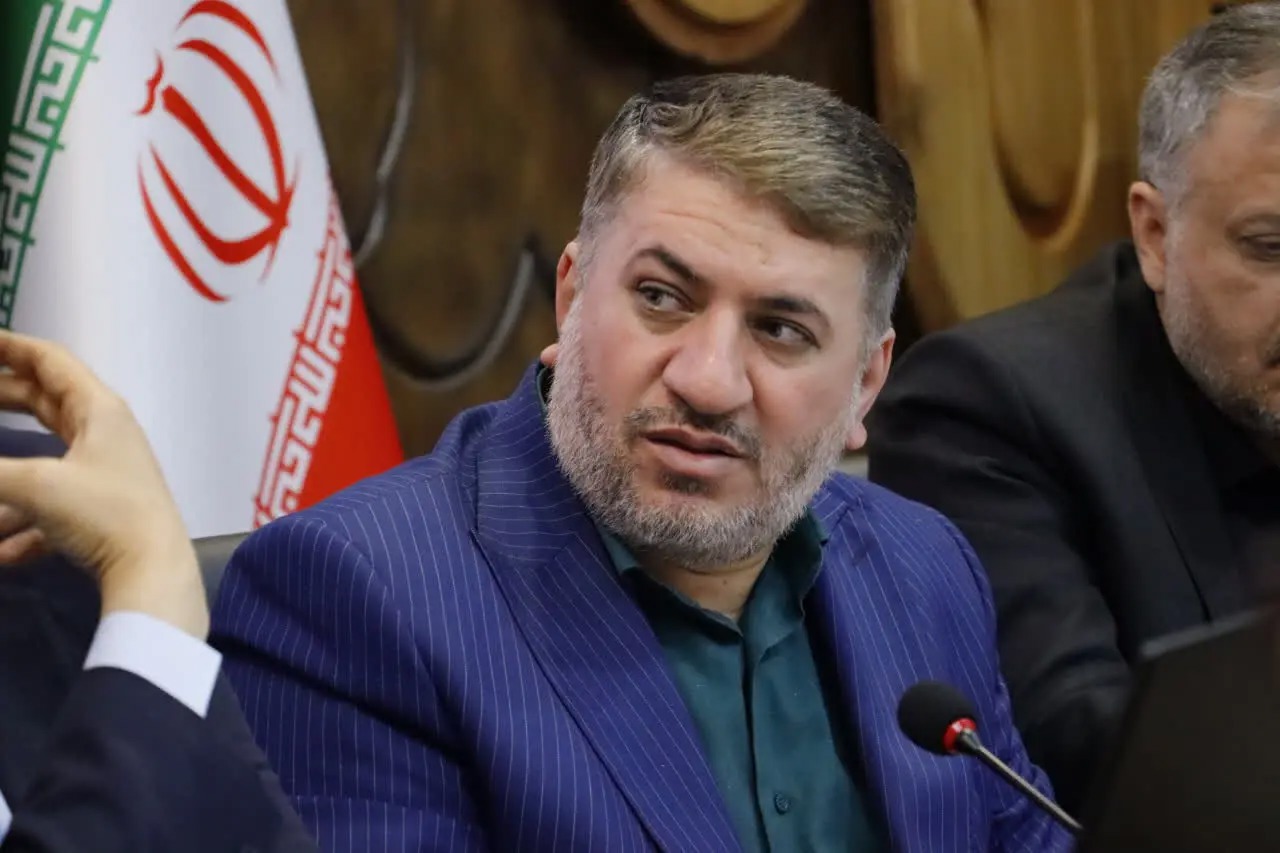 جهش ۸ برابری تولید برق خورشیدی در اصفهان