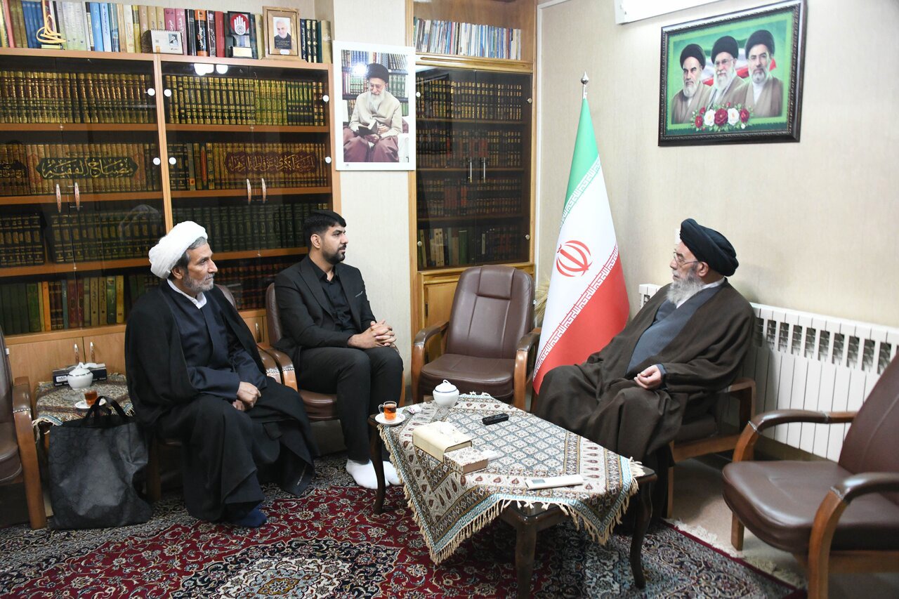طباطبایی‌نژاد:توسعه هم‌زمان امکانات رفاهی و مسکن در بهارستان ضروری است