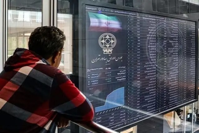 عبور شاخص کل بورس از محدوده ۵.۴ میلیون واحد
