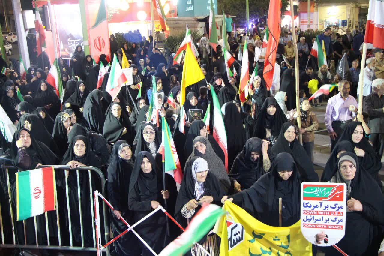 ایستادگی در برابر ظالمان از جلوه‌های انتظار واقعی است