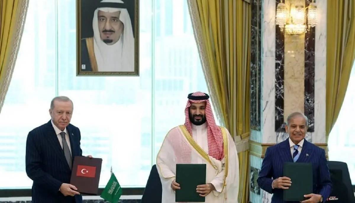 ائتلاف کاغذی!