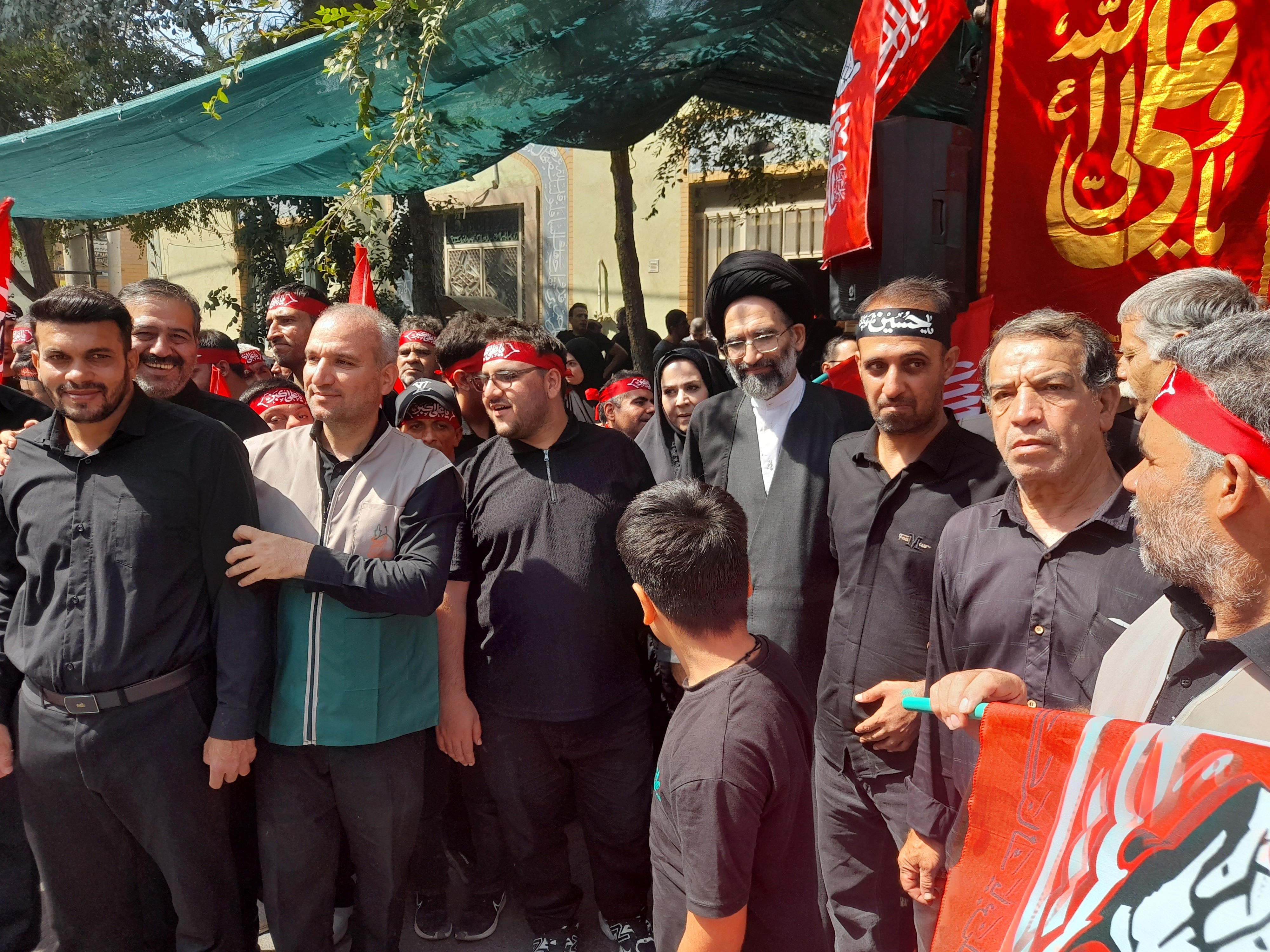 عزاداری جوانان معلول ذهنی در کاشان