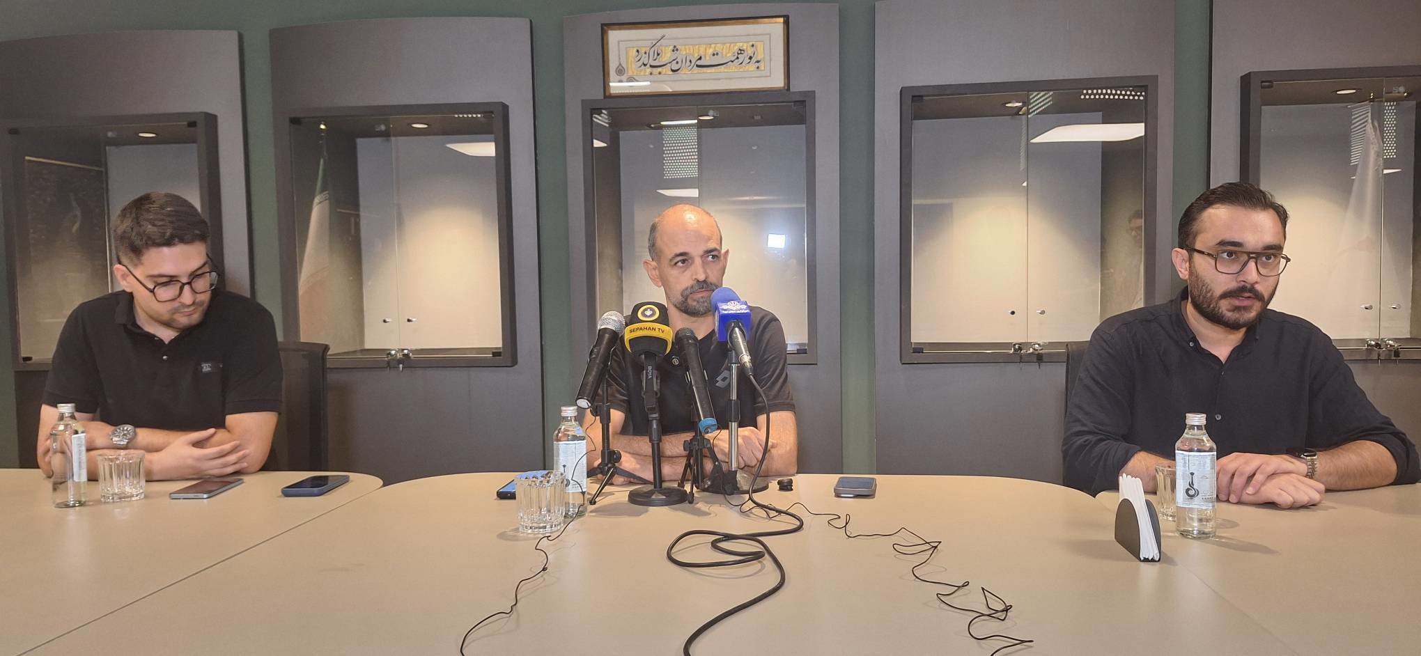 دیدار سپاهان و تراکتور مهمترین بازی فصل