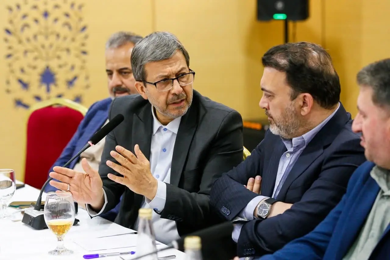 خطر فروپاشی زنجیره تولید؛ سیاست‌های جزیره‌ای و قاچاق، تولید را فلج کرده‌اند