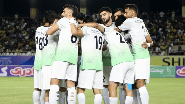 برد شیرین ذوب آهن مقابل حریف تهرانی