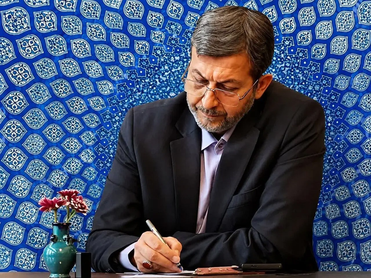 فرهنگ ایثار و مقاومت، ضامن بقای عزت و اقتدار نظام اسلامی است