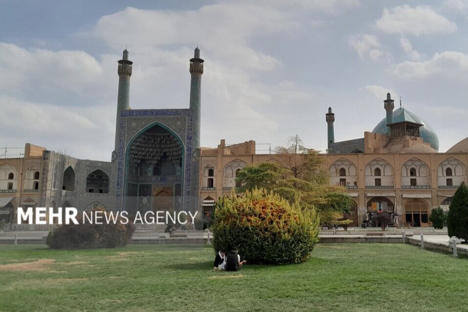 شاخص هوای اصفهان در شرایط سالم است