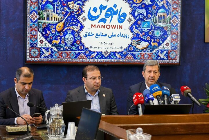 مانوین باید استعداد‌های اصفهان را به فرصت اقتصادی تبدیل کند