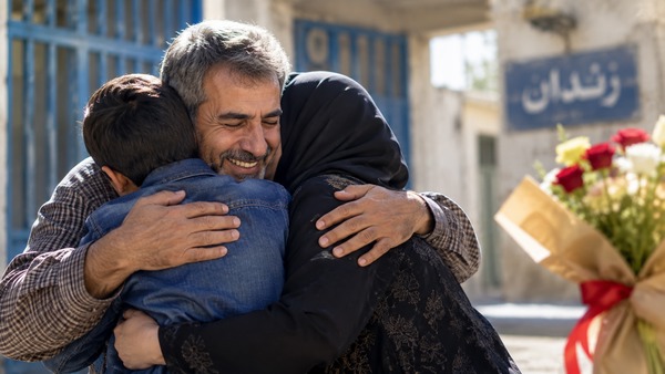 آزادی ۲ زندانی در اصفهان با عمل به وصیت پدر