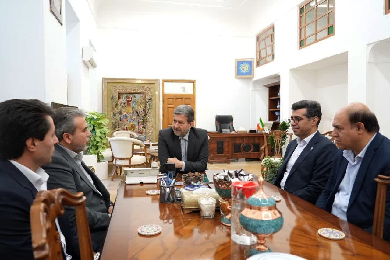 صالحی: امنیت غذایی بدون نظارت دامپزشکی تضمین نمی‌شود