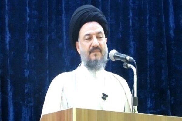 امام جمعه فریدن: موفقیت جوانان ایرانی در المپیادها تجلی اراده ملی است