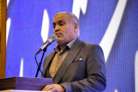 تأکید فرماندار لنجان بر رفع مشکلات فولادشهر با هماهنگی دستگاه‌های اجرایی
