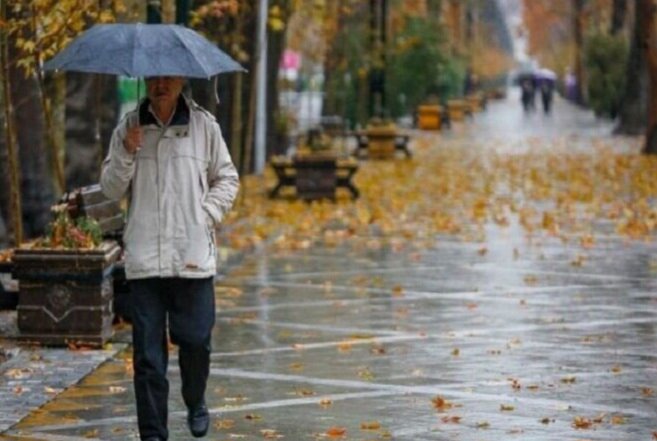 هواشناسی: تندباد و بارش پراکنده مناطقی از اصفهان را در بر می‌گیرد