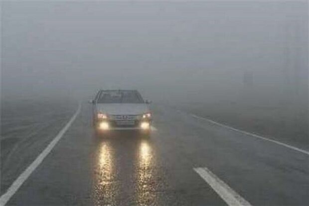جاده‌های استان اصفهان لغزنده می‌شود