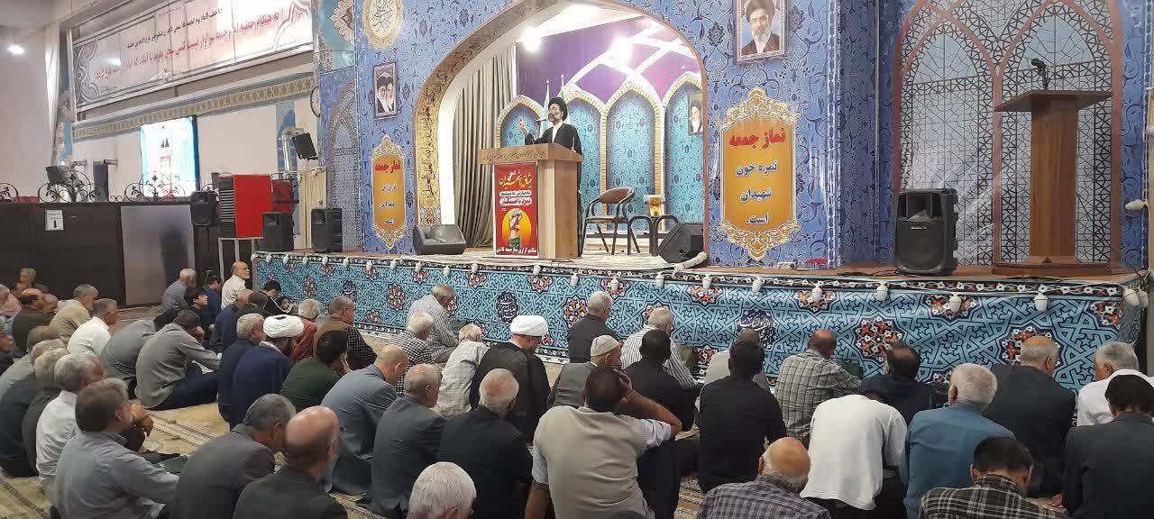 دانش‌آموز امروز به برکت انقلاب اسلامی دارای تحلیل و راه شناس است